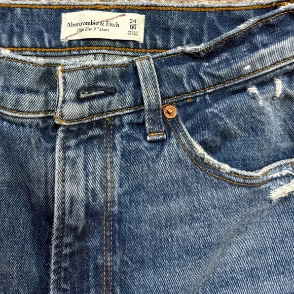 Abercrombie & Fitch High Rise 9” Shorts Medium Wash size 24 - Picture 4 of 5